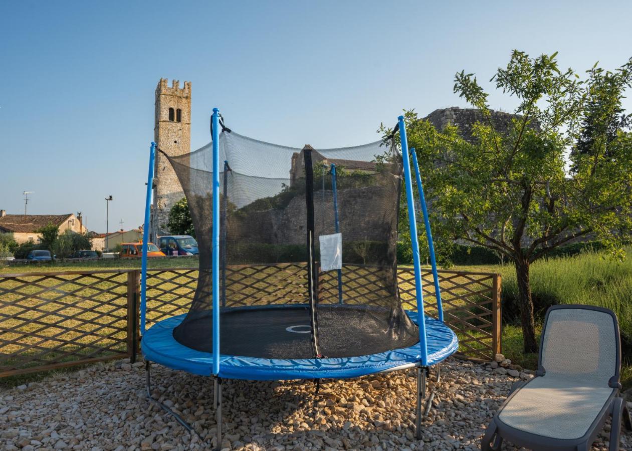 Lavanda Apartments & Room Святой Ловреч Пазенатички Экстерьер фото
