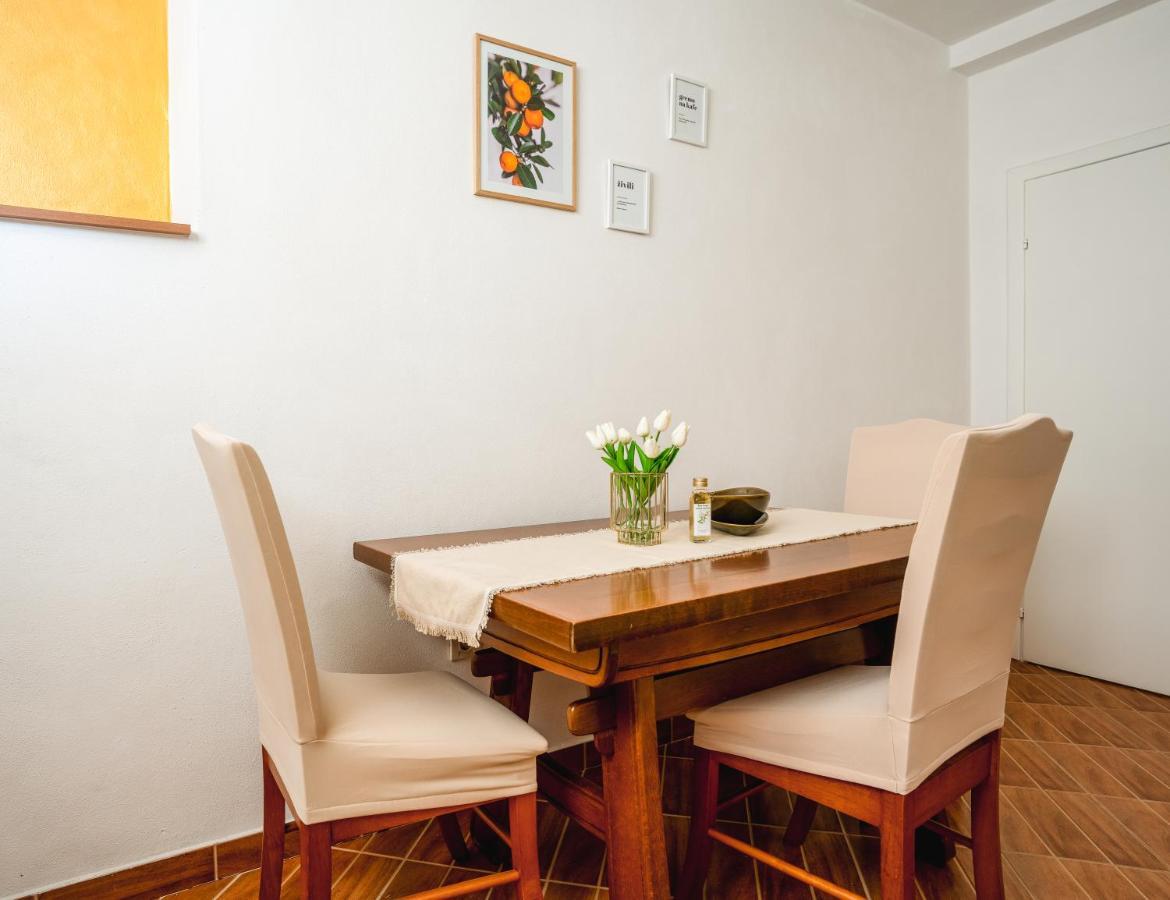 Lavanda Apartments & Room Святой Ловреч Пазенатички Экстерьер фото
